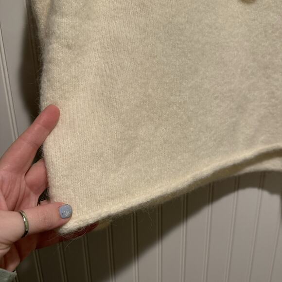 Camille Charriera NA-KD Knitted Deep V Neck Alpaca Wool Cream Sweater Size Large - Picture 3 of 7